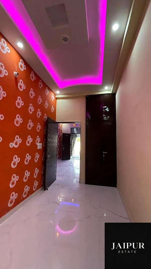 12.5×45 = 62.5 गज, 2 BHK