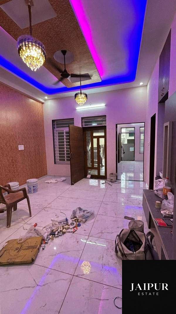 4BHK full Duplex Villa Avilable Marbal Mandi Gokul purara