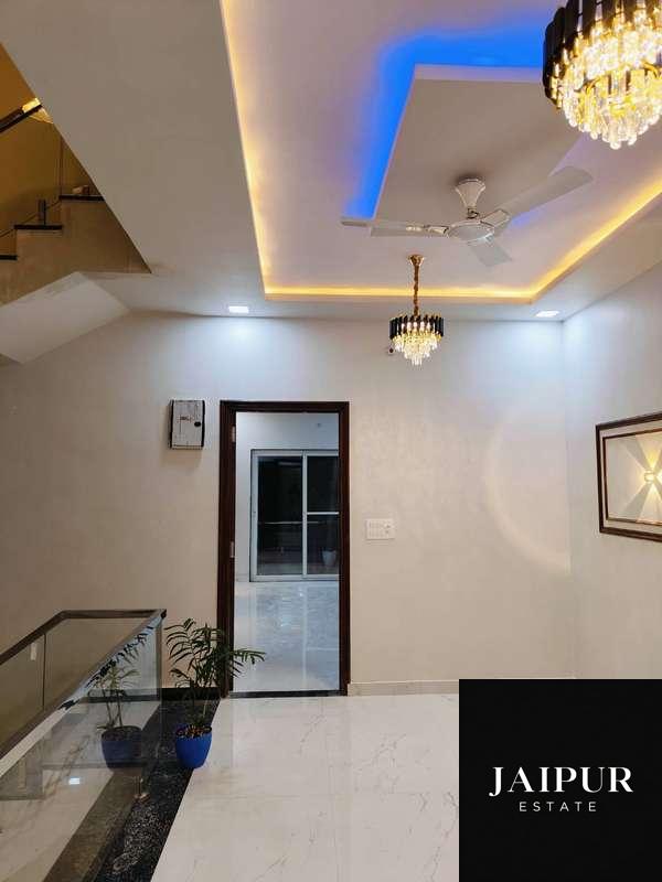 4BHk villa available Kardhani D-Mart, Kalwar Road