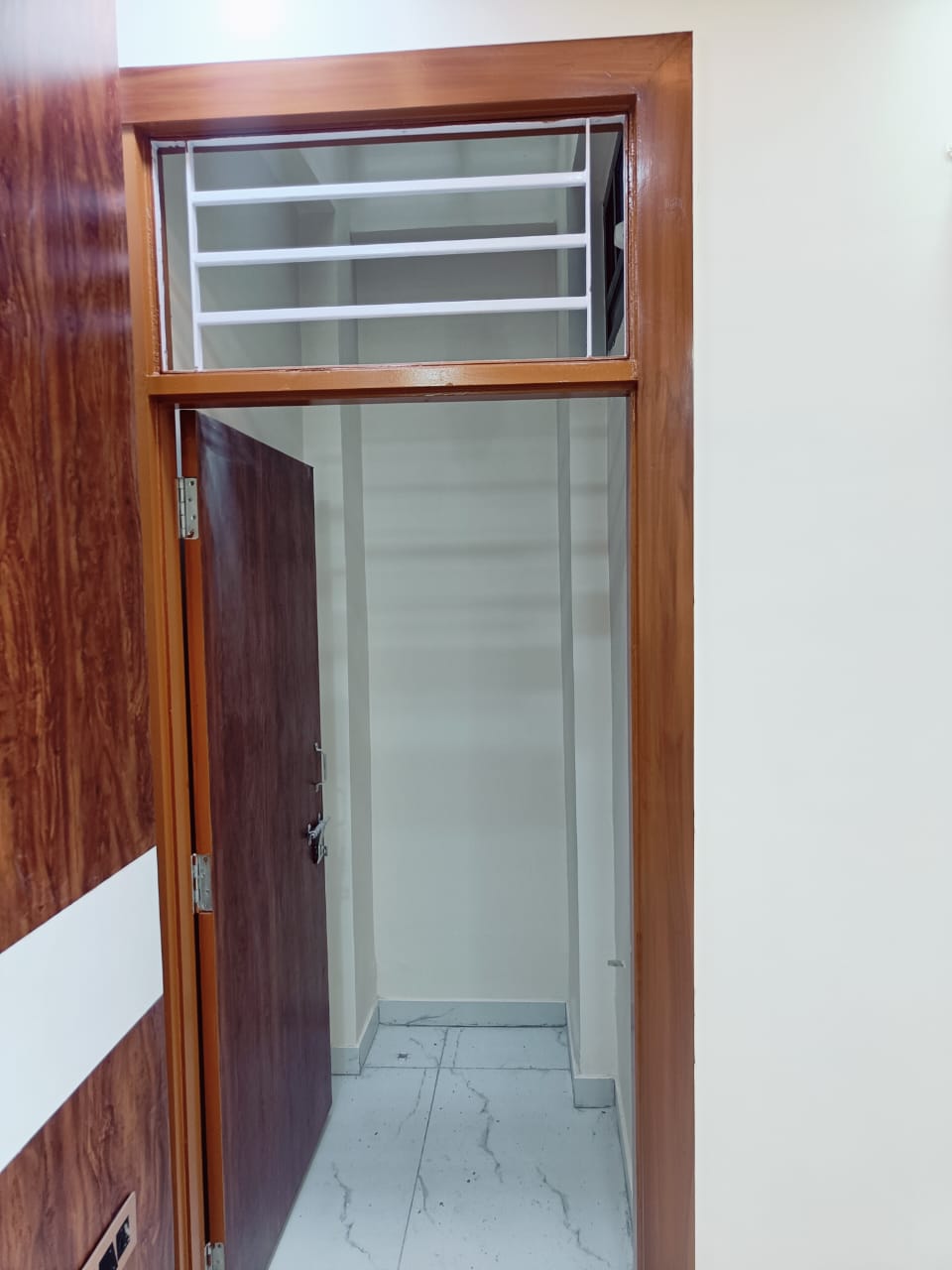 Elegant 4 BHK Villa in Kedia Aravali, Kalwar Road – West Facing, Gated Township
