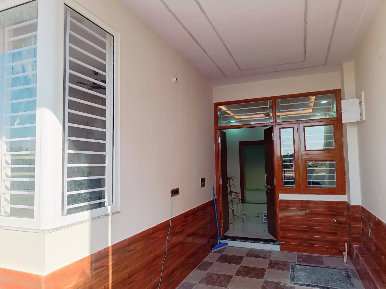 Elegant 4 BHK Villa in Kedia Aravali, Kalwar Road – West Facing, Gated Township